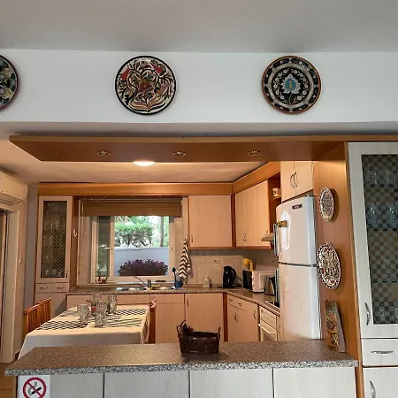 Sweet Dreams At The Seaside Daire *